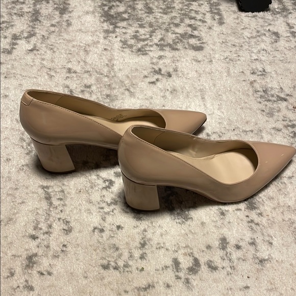 Marc Fisher Claire 2 Patent Beige Nude Women's Block Heel Pumps 7.5 - Picture 5 of 5